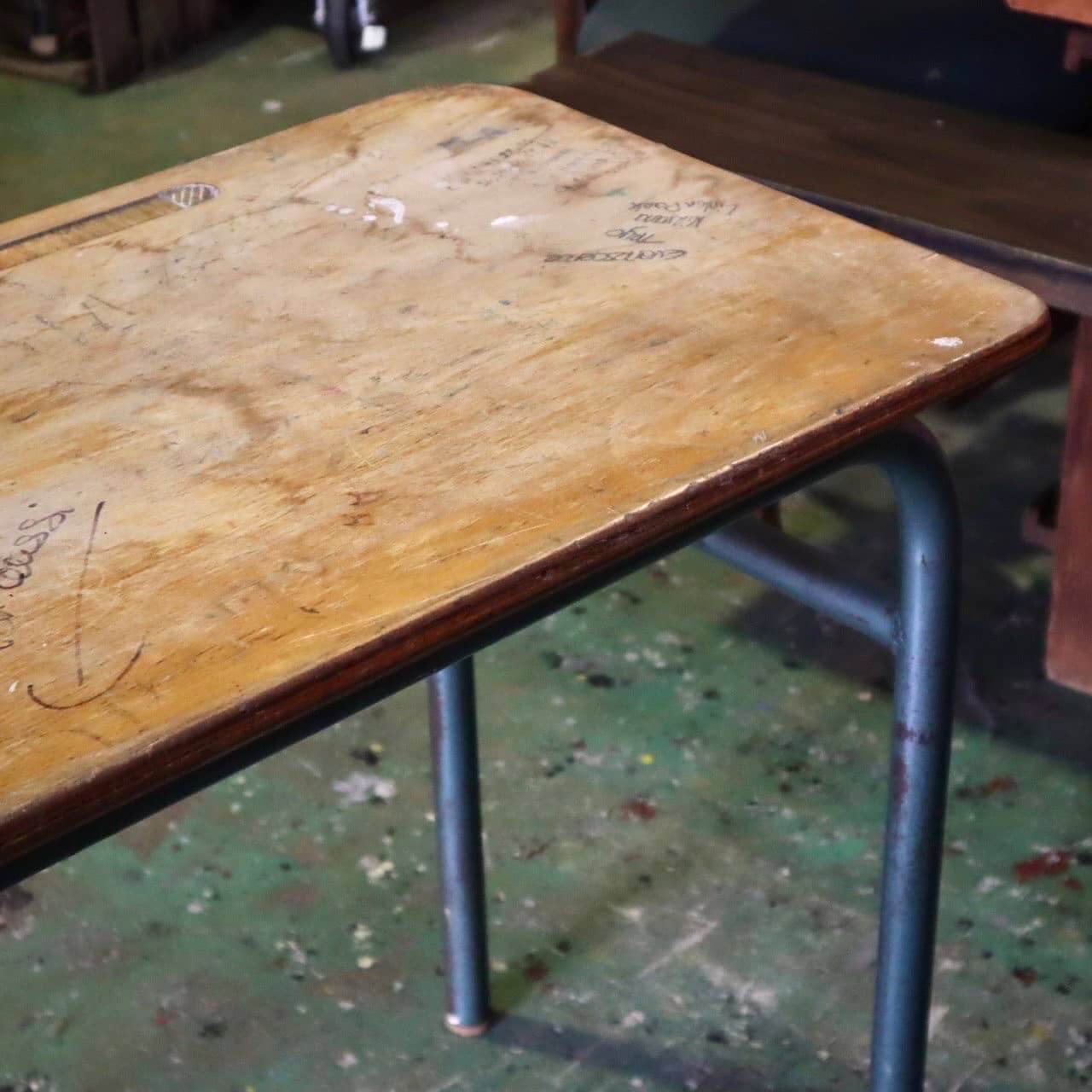 schooldesk_02