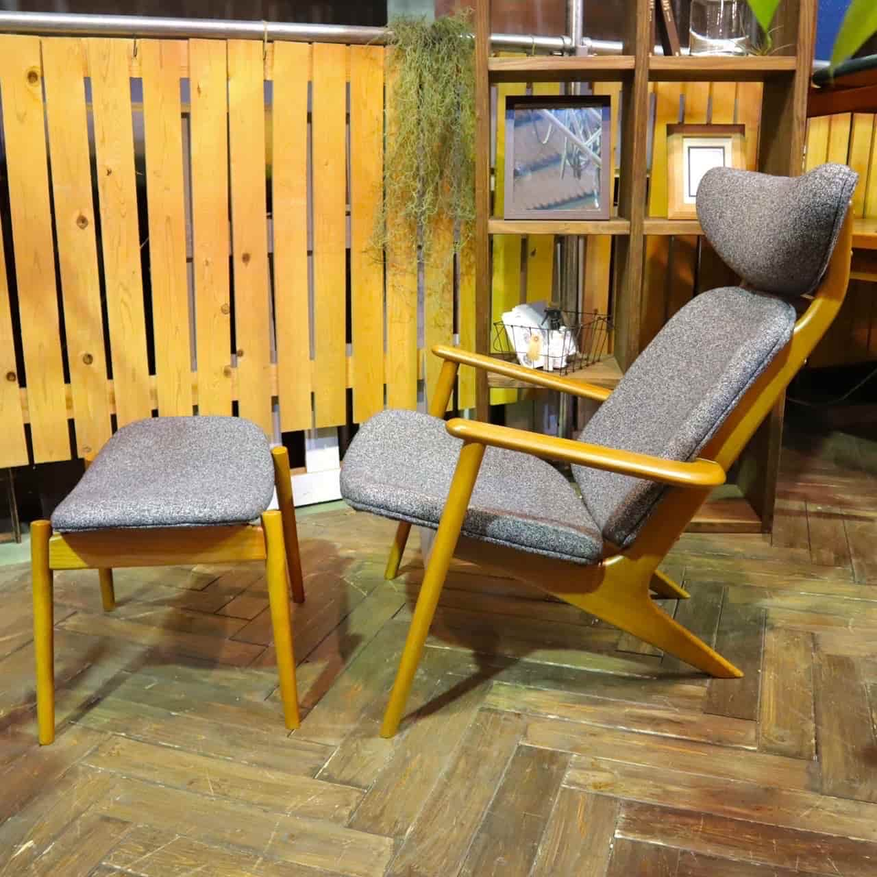 easychair_04